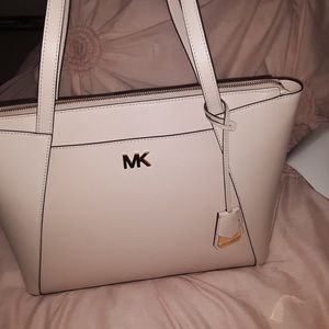 Pink Michael Kors Bag Medium Size